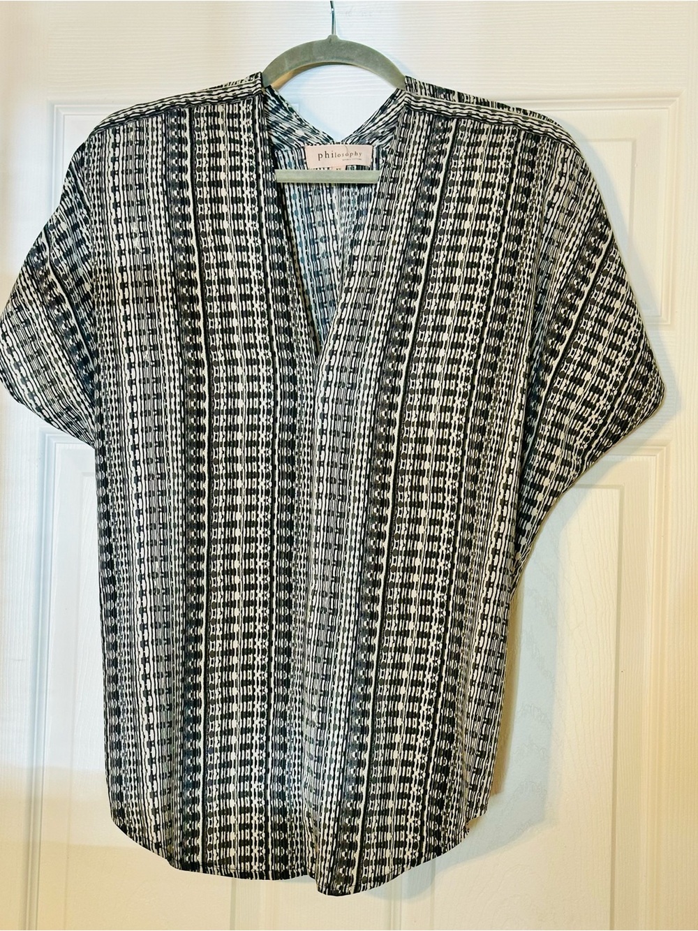 Philosophy Black and White Vertical Pattern Short Sleeve Shirt